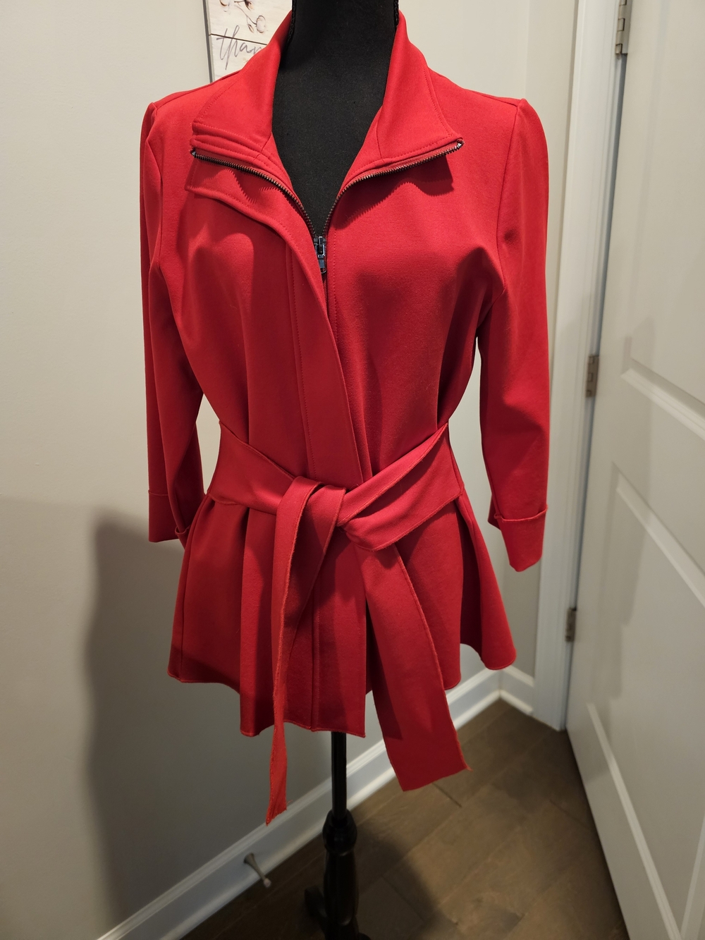 Luii Vibrant Red Belted Blazer